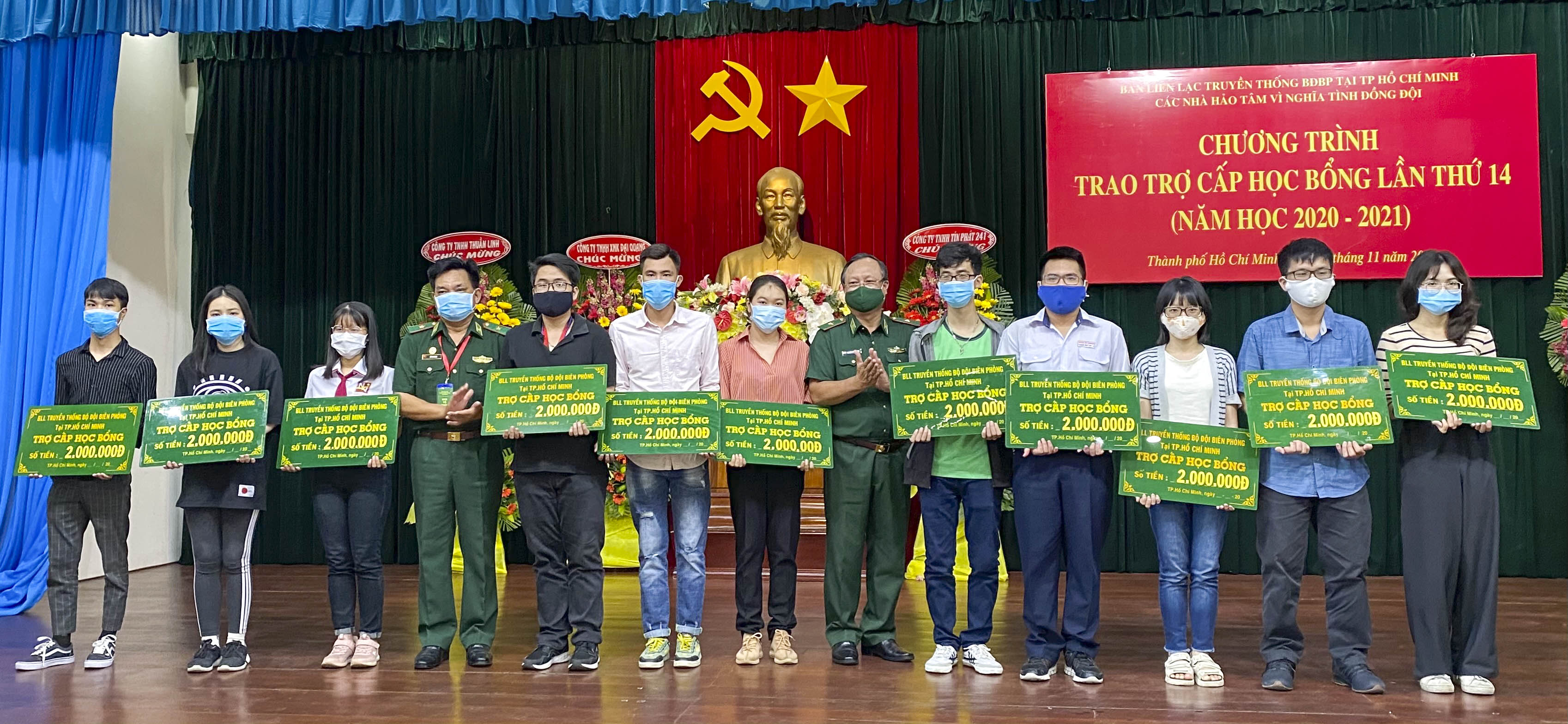 Bộ đội Biên phòng: Trao trợ cấp học bổng tặng học sinh, sinh viên hiếu học